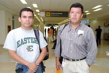 Alejandro Batres y Héctor Valenzuela viajaron a Puebla