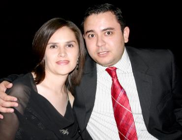 Oreana Corral y Alejandro Enríquez..