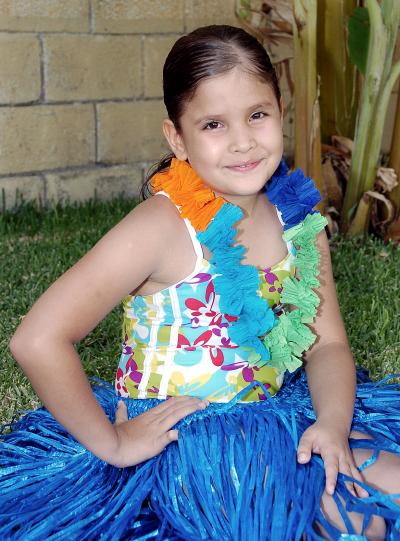 Marieli Pámanes Hernández celebró su noveno cumpleaños, con un alegre convivio al estilo hawaiano.