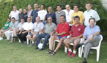 Ex alumnos de la escuela Carlos Pereyra generación 70-73.