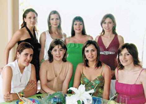 Cristina G. de Safa, Alejandra Martínez de López, Carla Lozano de Burillo, Katia M. de Ibargüengoytia, Marcela B. de Villalobos, Nancy G. de Ruíz, Lucía Martínez de Gómez y Valeria R. de Villarreal.