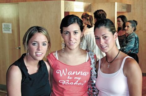 Cecey Villarreal, Lorea González y Bárbara Madero