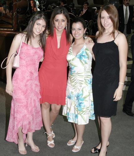 Ana Lucía Valenzuela, Katia Soto, Brenda Enriquez y Adriana Vigne.