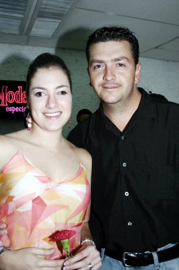 26 de junio
Paola y Alejandro Veyán.