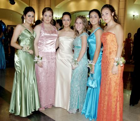 Mariana Lozano, Adela López, Mariana Caballero, Kellie Alexander, Monse Aguirre y Caty Ávila.