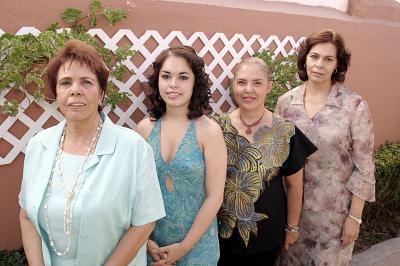 Gabriela de Mcanally, Alicia Salas Miranda y Bertha Martínez de Madero le ofrecieron una despedida de soltera a Martha Gabriela Mcanally García, por su próximo enlace matrimonial.