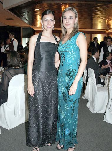 Daniela de Silveura y Marile Ávila García.