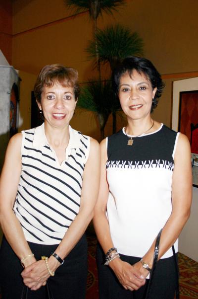 Gilda Urbina y Mayela Ramírez.