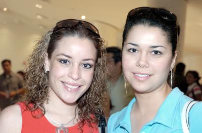 Verónica Martínez y Ryby Durán.