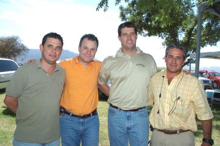 05 de julio 2005
Alberto de la Rosa, Javier González, Gabriel González y Ricardo Barrera.