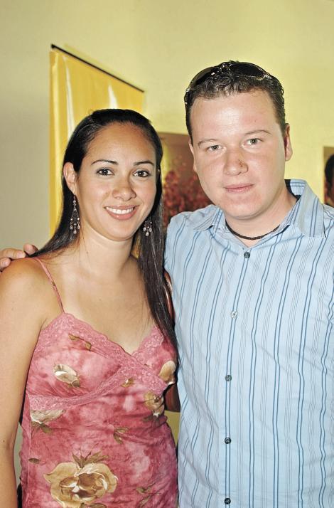 Katia Valenzuela y Gilberto Oviedo