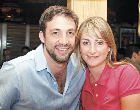 Gustavo Aizcorbe y Claudia Ortiz