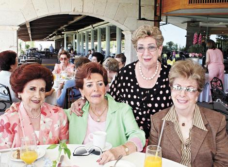 Norma C. de Salas, Ruth de Berlanga, Amelia Lugo de Boheringer y Rorris de Veyan