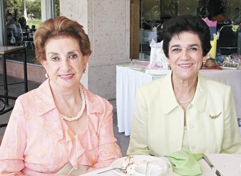 María Elena Abusaid de Fernández y Marilú Finck de Anaya