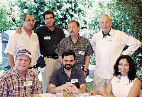 Rene Mata, Edgar Villarreal, German Vargas, Len Van Der Graf, Oscar Artigas, Antonio Méndez y Rocío Gorjón