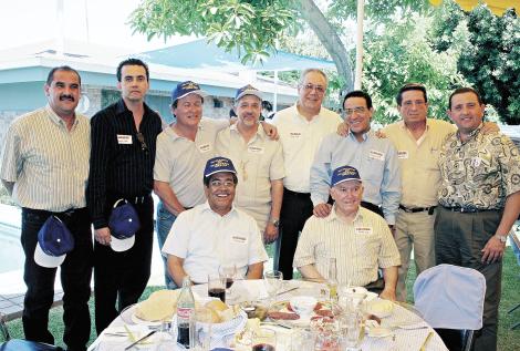 Luis Alberto Mendoza, Fernando Máynez, Alejandro Luna, Eduardo Valencia, Federico Obeso, Jorge Álvarez, Leopoldo Cervantes, Samuel Alatorre y Vicente González