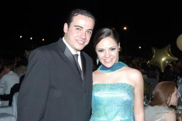 Ángel Ramos y Mary Carmen Fernández.