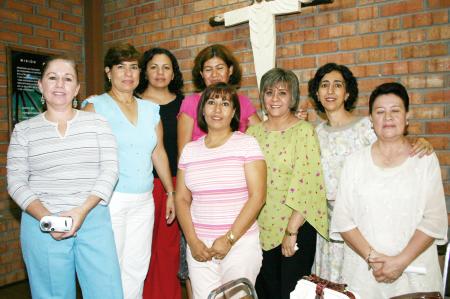 Laura, Alejandra, Kary, Paty, Vicky, Claudia, Tere y Coca.