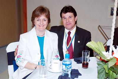 Marina López de García y Alejandro García.