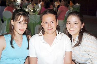 Raquel de la Parra, Elena Iduñante y Éricka Flores.