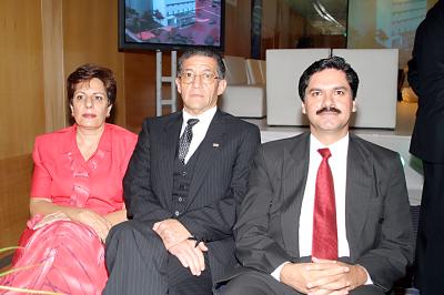 Erlinda Juan Marcos, Mariano Barragán y Arturo Flores.