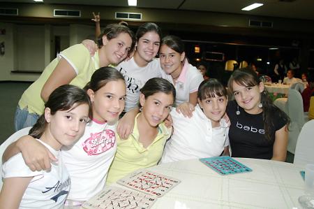 Titi Sambuci, María Larriñaga, Mariana Casas, María Martha Cisneros, Fabiola Arriaga, Arely Nahle, Karime Silveyra y María Cuéllar.