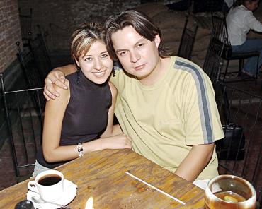 Elena Jáuregui Rimada y Jorge Alberto Ruelas.