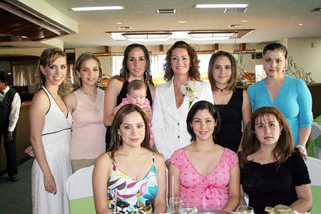 Lizeth de Helguera, Ale de Mijares, Vero Arizpe, Alejandra Aguiñaga Gutiérrez, Alicia Martínez, Mayra de De Cayón, Gaby Guajardo, Gaby del Del Río y Mónica de Villarreal.