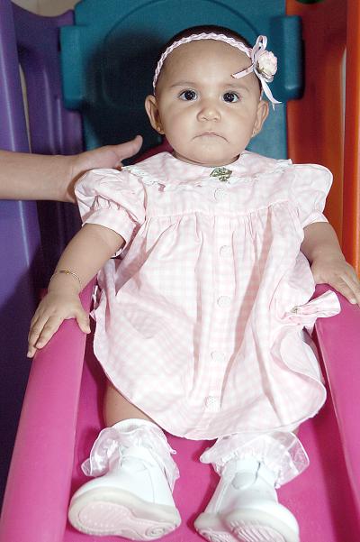 Astrid Anett Esparza, captada en reciente festejo infantil.