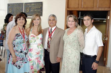 26 de julio 2005
Patricia Garza, Selina Rodríguez, Ismael Rodríguez, Patricia e Ismael Rodríguez.