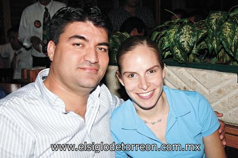 Jesús Jaik y Lucero Torres de Jaik