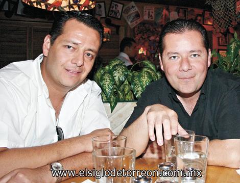 Antonio y Armando Vela