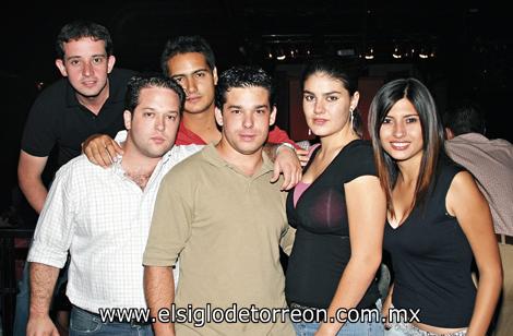 Alberto Fernández, Eduardo y Emilio Aparicio, Alejandro Treviño, Marcela García y Denisse González