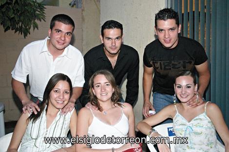 José Lorenzo del Bosque y Susana Garza, Israel Garza y Alma Villalobos, y  Roberto Barranco y Luzma Acuña