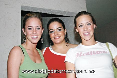 Cecey Villarreal, Janeth Dueñes y Gaby Villarreal