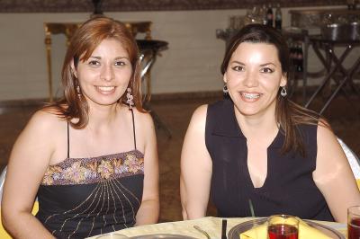 Gabriela Castillo y Mónica Bojórquez.