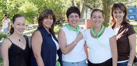 Jéssica, Jaqueline, Paty, Mayra y Lucía.