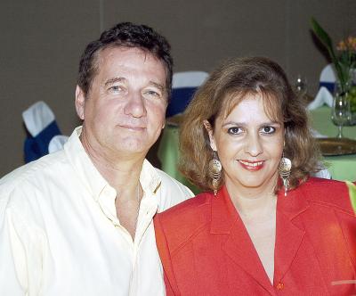 Gerard Christophe y Gina G. de Christophe.