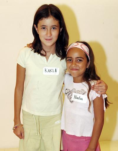 Karla López Hernández y Nadia Chamut Torre.