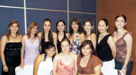 Marcela Mancha, Ale Pérez, Karla Belmonte, Dora Zordo, Ana Belkotosky, Maru Gardea, Ale Flores, Brenda Martínez, Tamara Rodríguez y Lupita Castañeda.