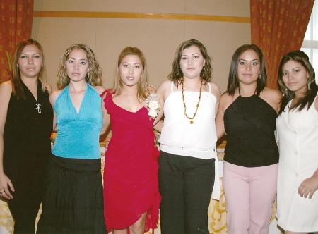 11 de agosto 2005
Marissa Ramos Valles, Paty Arredondo, Alma Karina Lara de Gloria, Raquel Peralta y Cristina Cervantes.