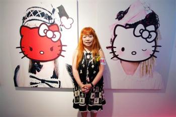 En 1987 CBS emitió los primero dibujos de Kitty 'Hello Kitty´s Fairy Tale Theater'.