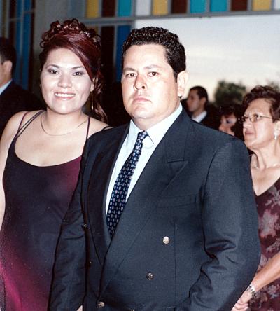 Claudia de Sánchez y Antonio Sánchez