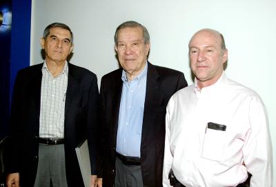 Eduardo Murra, Ramon Iriarte y Salvador Jalife..