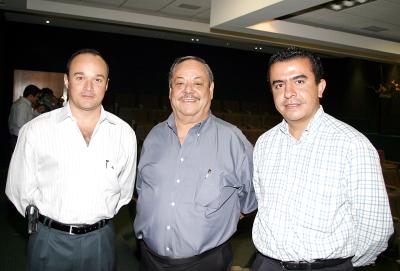 Luis González, Roberto Rodríguez y Ricardo Pérez.