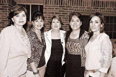 Dora Juárez, Letty de Campos, María del Carmen de Silerio, Margarita de Villarreal y Silvia de Dávila.