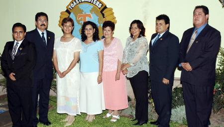 Santiago Amaya, Pedro Cañedo, Refugio Valero, Gabriela García, Rocío Larios, Teresa Escobedo, Mariano Briceño y Gilberto Larios.