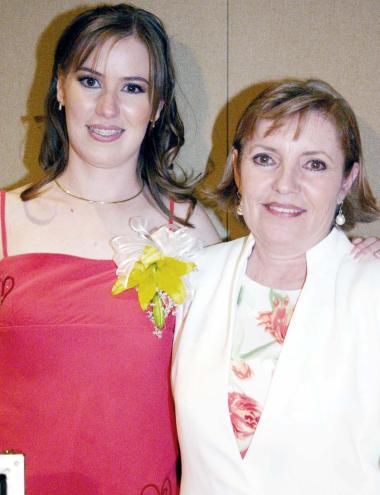 15 de agosto 2005
Ángela García de Alba y su mamá, María Esther Hiriart de García.