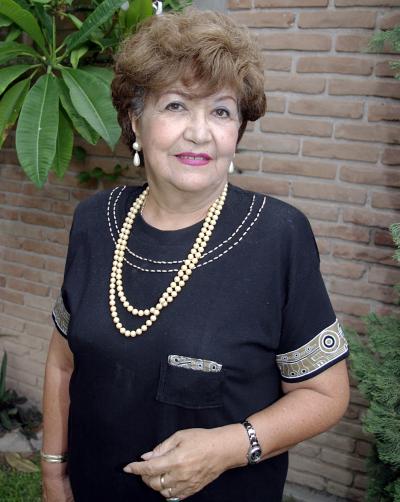 Alfonsina Cruz de Morales, en su fiesta de cumpleaños.