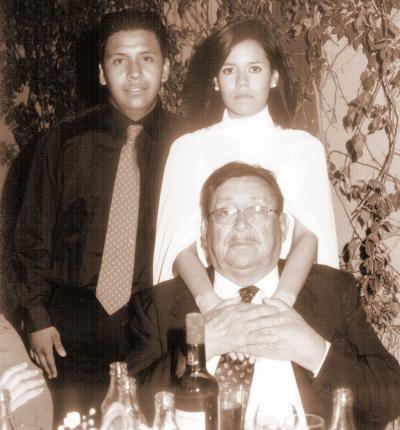 Enrique Esaú Ortiz, Ana Gabriela Montañez y Marcelino Rebolloso.